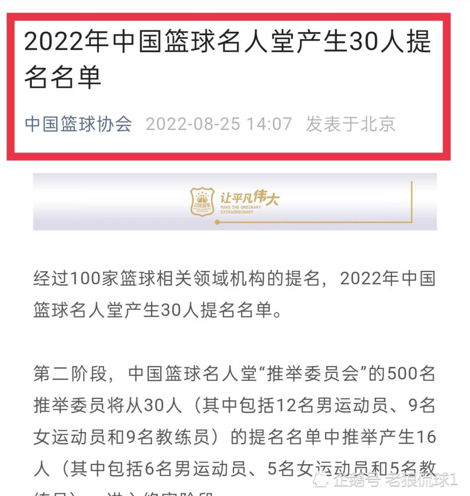 这辆复古的甲壳虫憨态可掬，连车门的磨痕都做得十分逼真，不知是道具组的成果还是剧组寻来的古董车